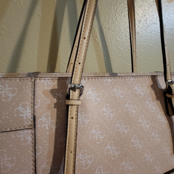 SOLD - Picture 3 of 6